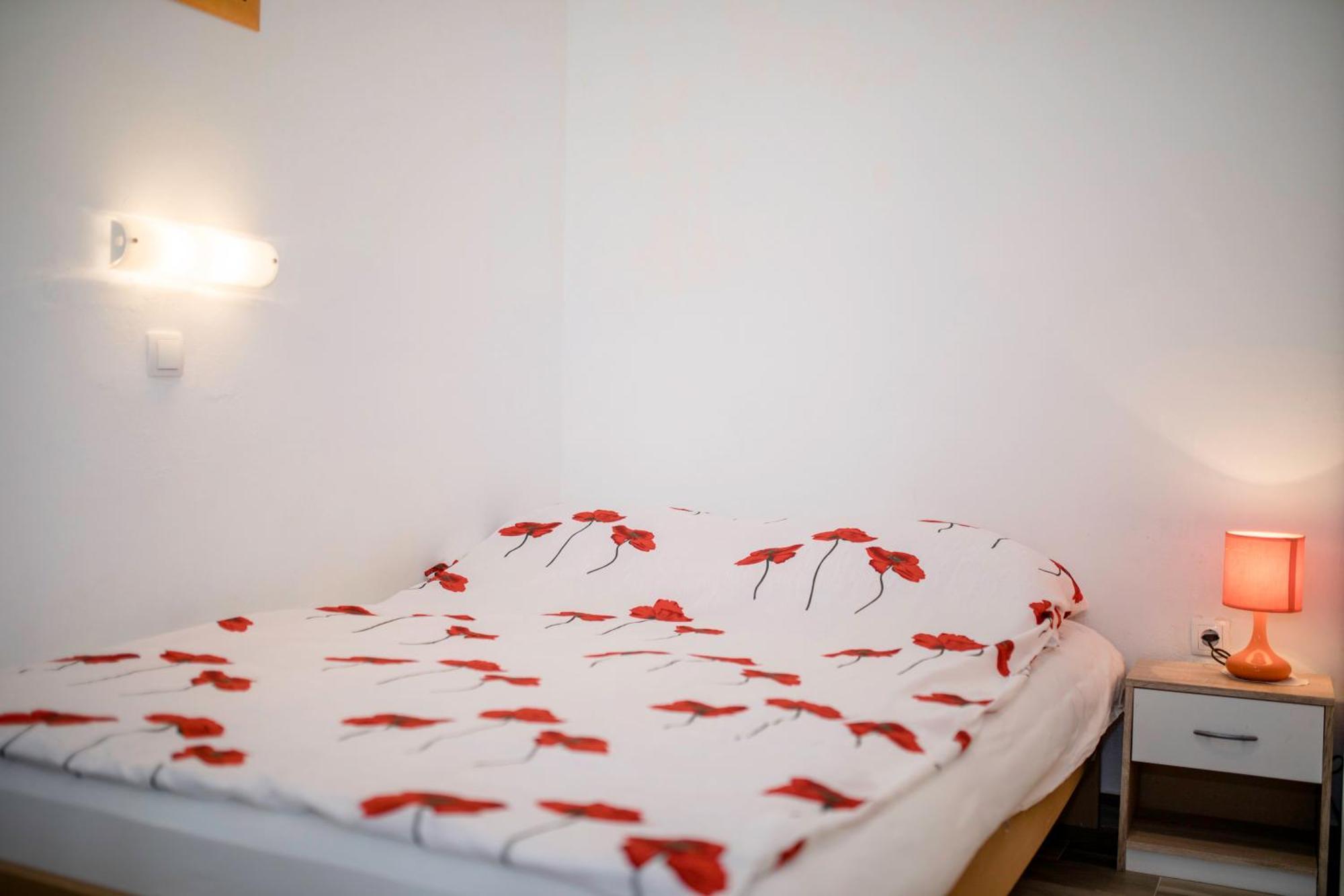 Kazo Apartment