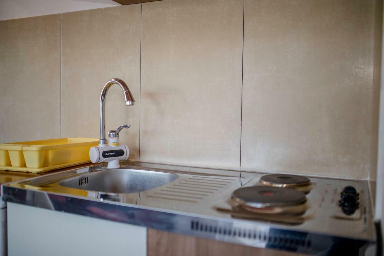 Kazo Apartment *